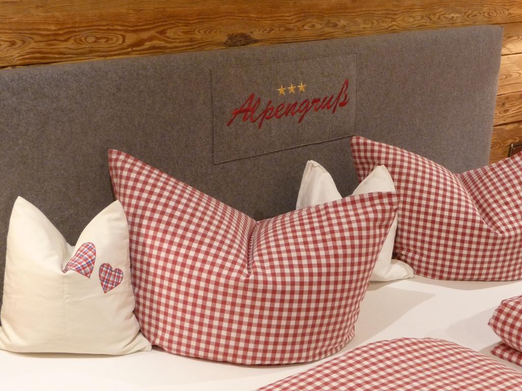 Gastehaus Alpengruss Hotel Wallgau Exterior photo